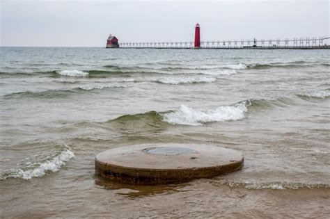 Lake Erie breaks March high water record, and we could keep shattering ...