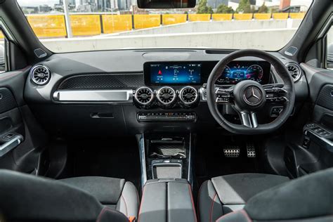 2025 Mercedes-Benz GLB review | CarExpert