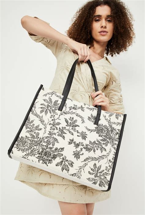 Buy Bags for Women Online in India Starting at ₹99| Max Fashion