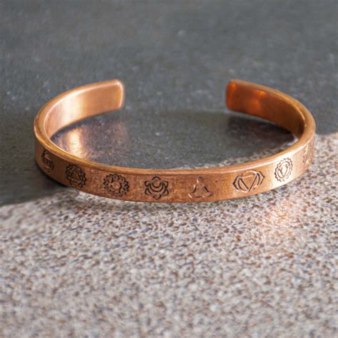 7 Chakra Copper Kada (Pack of 2) – Reshamm Crystal Vastu