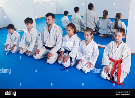 Karate Class 的图像结果