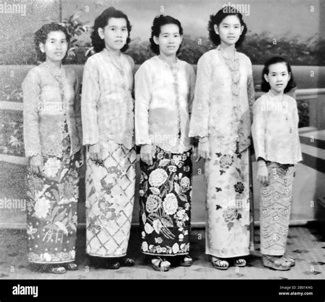 History Of Kebaya
