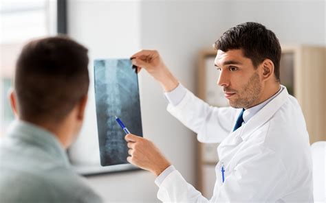 Disc Bulge & Herniated Disc Pain Treatment - Accidentdoctors911