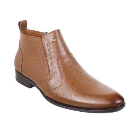 Boots - Buy Boots online from Mochi Shoes