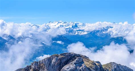 Day Tour to Mount Pilatus with Aerial Cable Car and Boat Ride (Zurich ...