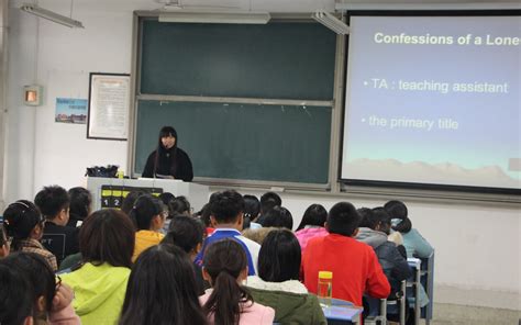 外国语学院学习课堂开展关于“弘扬创新精神，共普时代华章”理论学习活动-长春光华学院