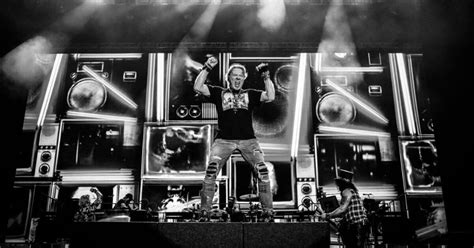 BASES Y CONDICIONES “Con La 100, 4 entradas para ver a los Guns N ...