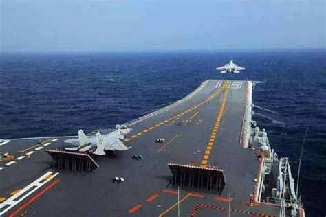 中国075两栖舰航速偏慢 或无法伴随航母编队作战_手机新浪网