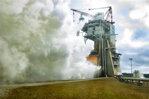Rezultat imagine pentru NASA Engine Test
