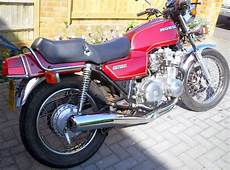 Cafe Racer Hours by Hailwood Honda Cb750kz Honda Cb750 Cafe Racer Built Cafe Racer Hours
