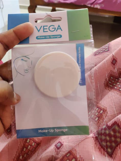 Vega Make up Foundation Sponge, Oval : Amazon.in: Beauty