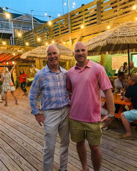 Surf City Line Bar & Restaurant | Surf City, NC