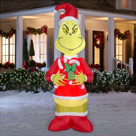 Grinch 8.99-ft Lighted The Grinch Christmas Inflatable in the Christmas ...
