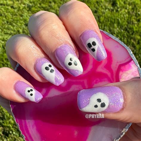 Ghost Nail Art
