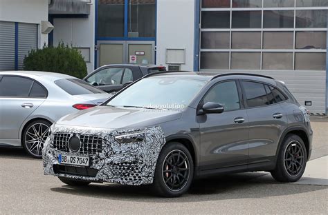 2024 Mercedes-AMG GLA 45 Hides Minimal Changes Beneath Thick Camo in First Scoops - autoevolution