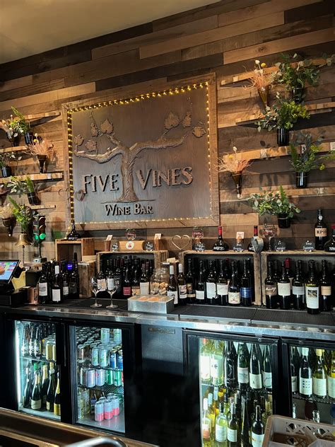 Arietta Winemaker Dinner at Five Vines Wine Bar