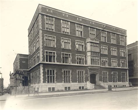 File:Grand Rapids, Michigan YWCA building, 1928.jpg - Wikimedia Commons