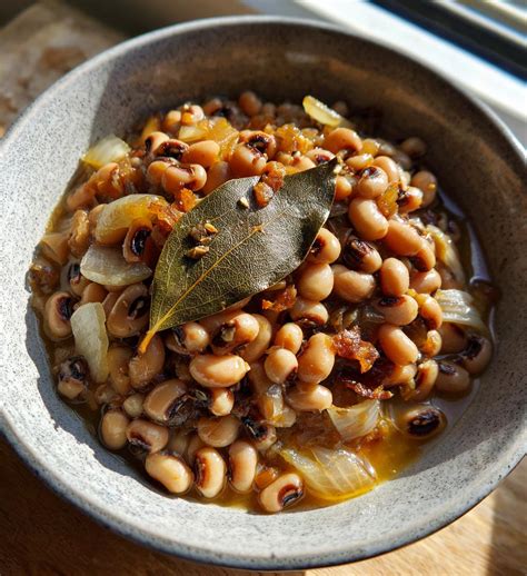 New Year’s Black-Eyed Peas: 5 Steps to Good Luck and Joy – Vihaad Rezepte