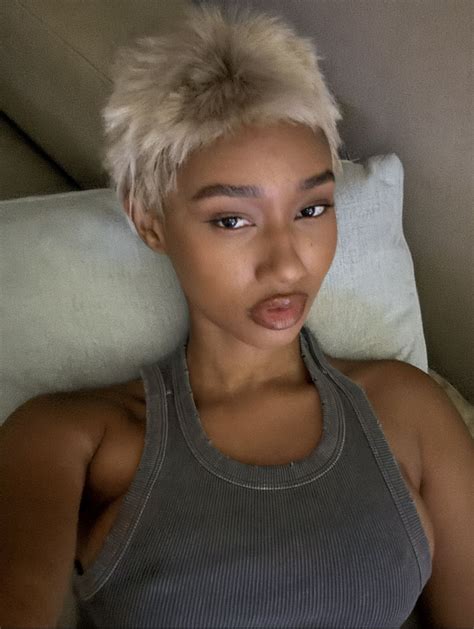 Pin by Tuhmeyuh 🦋🪷🌠 on Hair in 2025 | Short sassy hair, Short hair ...