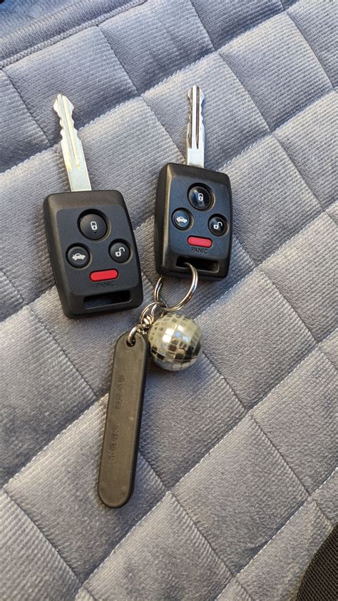 2005 Subaru Outback 2.5 Key Fob Programming 的图像结果