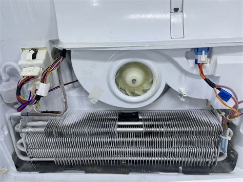 What Happens When A Refrigerator Fan Stops Working | Storables