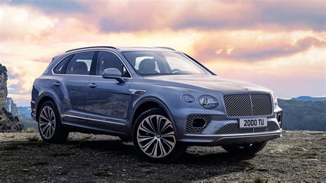 Bentley Bentayga 2021 V8 Exterior Car Photos - Overdrive