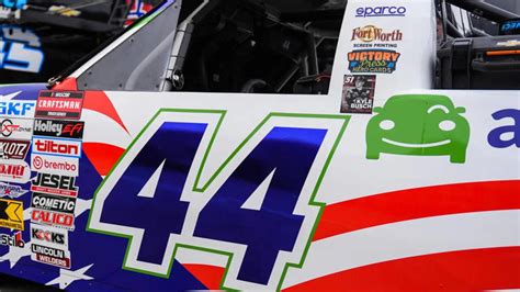 Kyle Busch honored at Indianapolis 500 following his passing