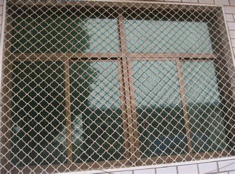 美格网 窗口防盗网 - 美格网、铝网系列 - 产品展示 - 广州市东标筛网制品有限公司