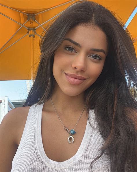 Ella es Giorgina Uzcategui, la bella novia de Ilia Topuria, invitado de ...