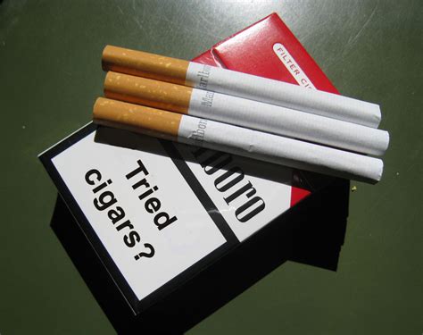 3ds closed cigarettes pack marlboro