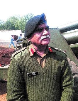 Defence Personnel Rejoice Success of Sharang Field Gun Proof Firing ...