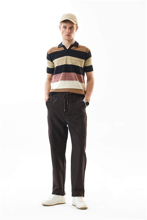 Buy Men's Slim Fit Mid Rise Brown Trousers Online | Snitch – SNITCH