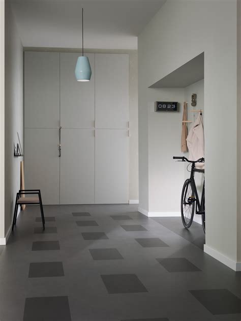 Volcanic Ash (Dark Grey) Marmoleum Click Linoleum Flooring 60 x 30cm