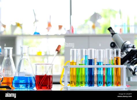 Science Lab Experiments 的图像结果