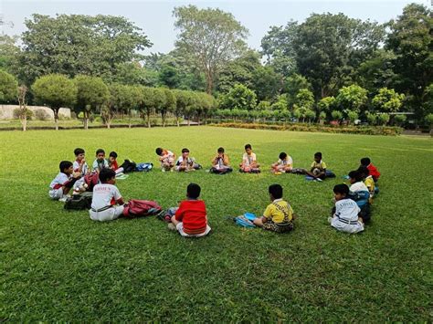 Ahsien International School