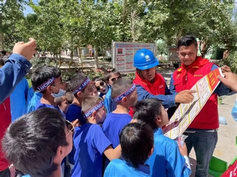 新疆和田玉龙喀什水利枢纽工程截流仪式