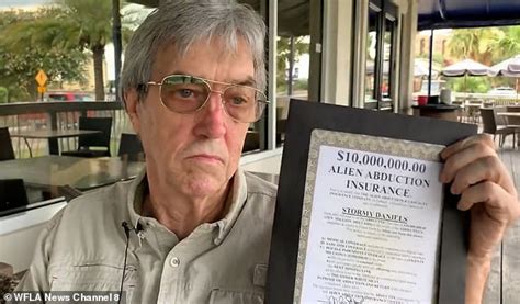 Alien Gets Paid 的图像结果