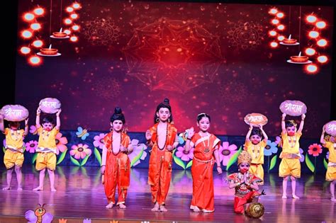 Welcome to The Play House, IIS