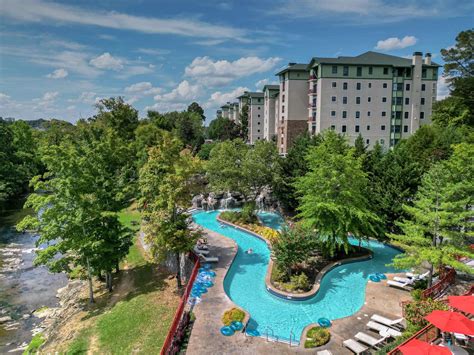 Gatlinburg TN Resorts - Unwind In Nature's Serene Resorts