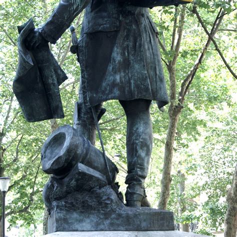 MONUMENT AU MARECHAL DE ROCHAMBEAU - All You Need to Know BEFORE You Go ...