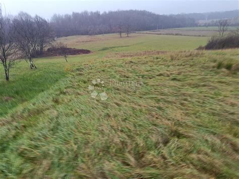 Prostrana parcela sa 1500 m2 građevinskog, građevinsko zemljište ...