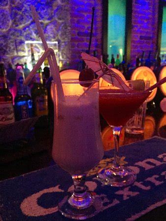 Great entertainment venue - Reviews, Photos - Palazzo Bar - Tripadvisor