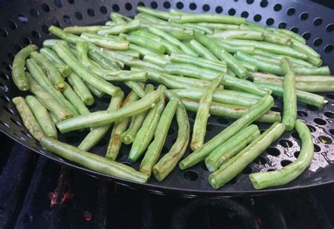 Grilled Green Beans with a Delicious Twist