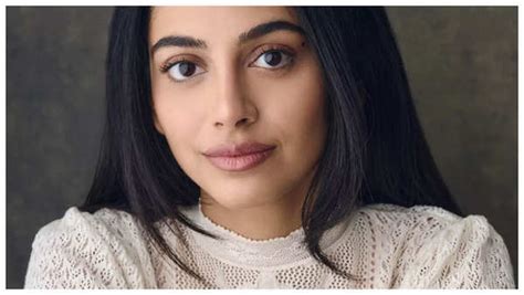 'Bridgerton' Season 3 Trailer: Adjoa Andoh and Julie Andrews starrer ...