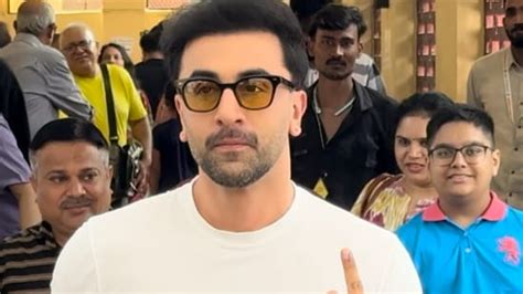 Mumbai voting highlights: Kareena Kapoor to Ranbir Kapoor, Bollywood ...