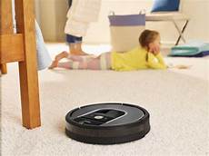 rumba pulisci pavimenti il nuovo irobot roomba 174 serie 900 pulisce il pavimento da rumba pulisci pavimenti il nuovo irobot roomba 174 serie 900 pulisce il pavimento da