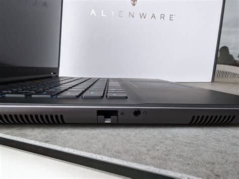 Alienware Laptop M16 的图像结果