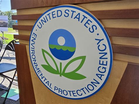 Federal government cleaning up old landfill in Loudoun County ...