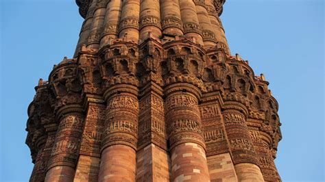 Who Designed Qutub Minar