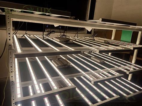 Fluence SPYDR HLG 550 Aluminum Horticulture LED Grow Lights